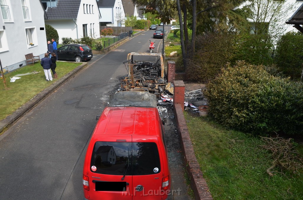 Wohnmobilbrand Koeln Rath Walhallstr P070.JPG - Miklos Laubert